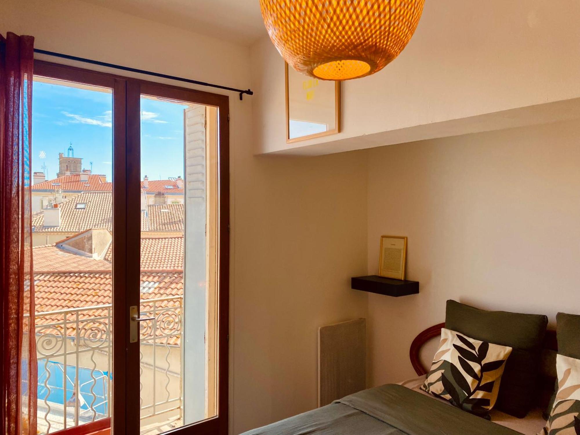Les Toits Wifi Gratuit Vue Coeur De Historique Et Halles Apartment *
